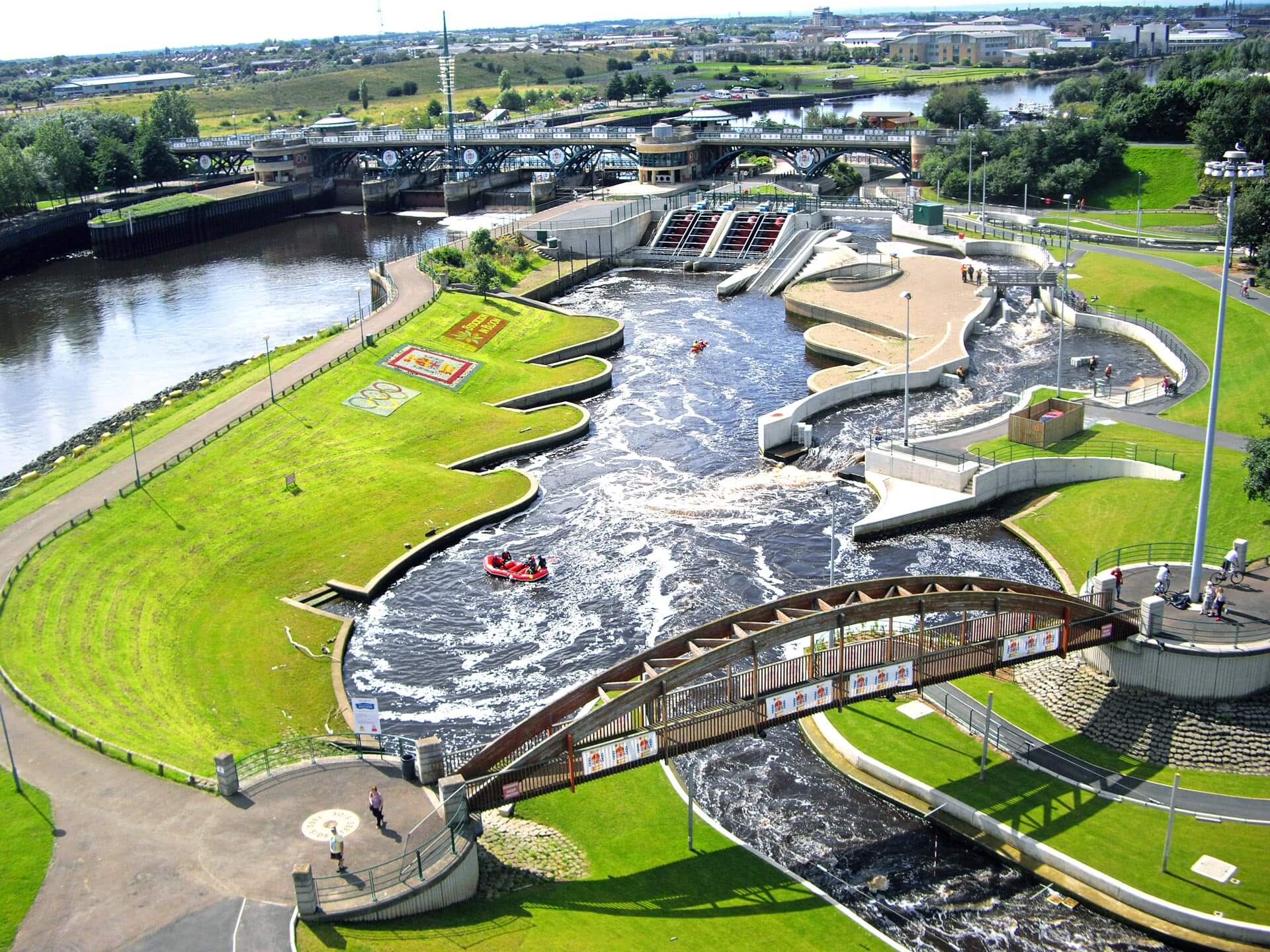 Pau-Pyrénées Whitewater стадион. Стадион Пенрит Уайтуотер. Whitewater Center Park где находится.